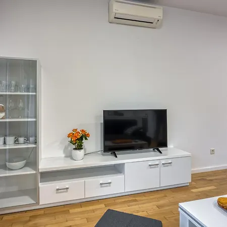 Cikat Bay Modern - Happy Apartment Mali Losinj