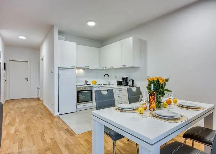 Cikat Bay Modern - Happy Apartman